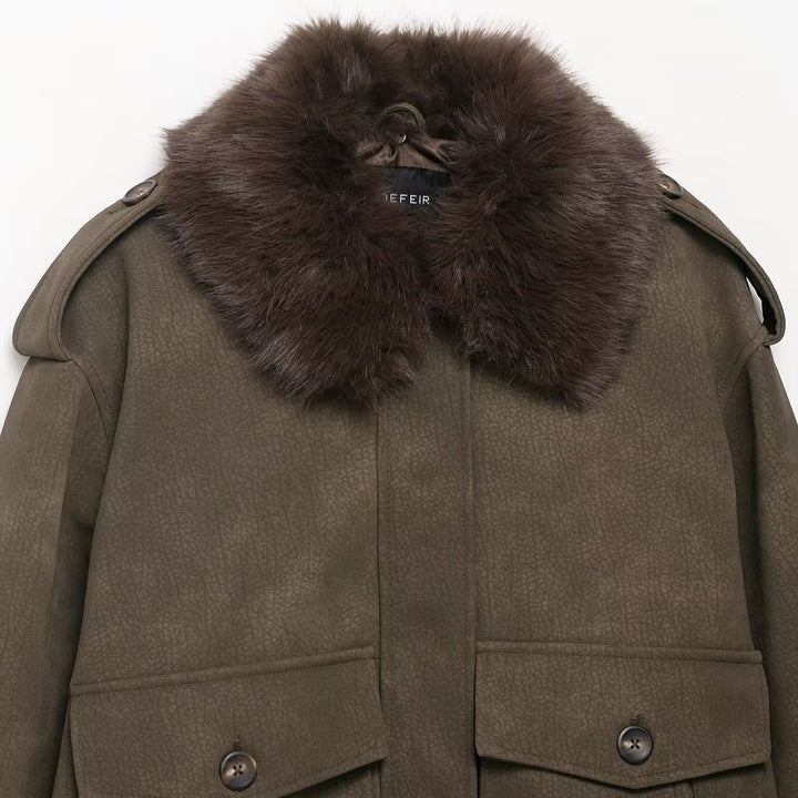 Women's short jacket in pilot bomber style with faux fur shawl collar Mune Fashion