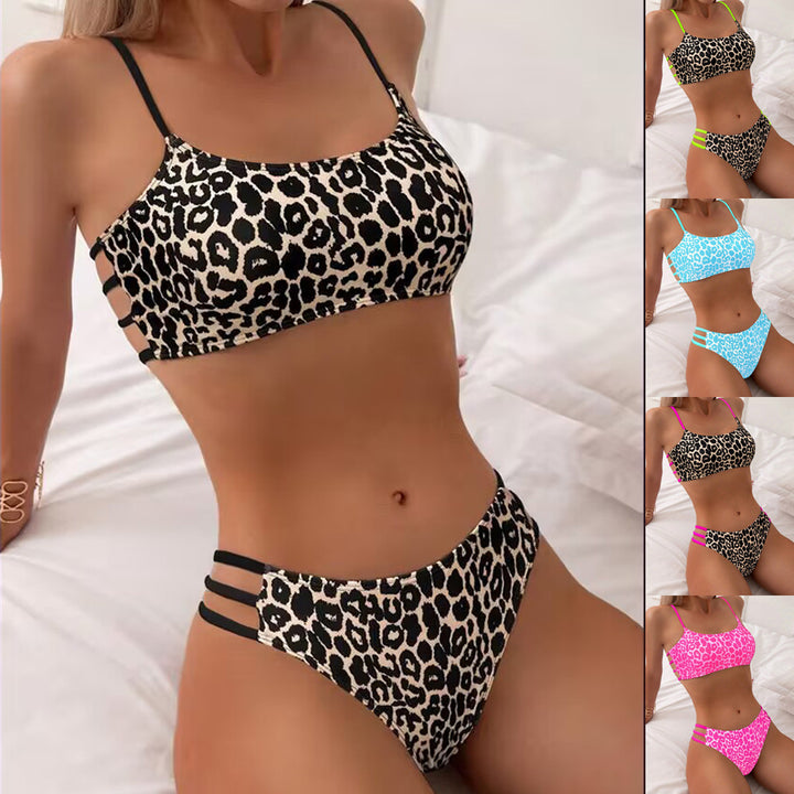 Ladies triangle bikini with exciting leopard pattern and sporty details Mune Fashion