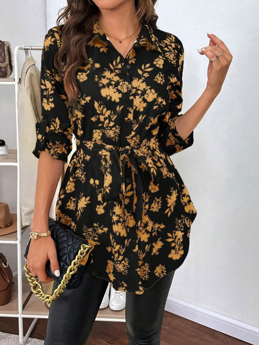 Women's loose shirt blouse tunic with floral all-over print, tie belt and rolled-up sleeves Mune Fashion