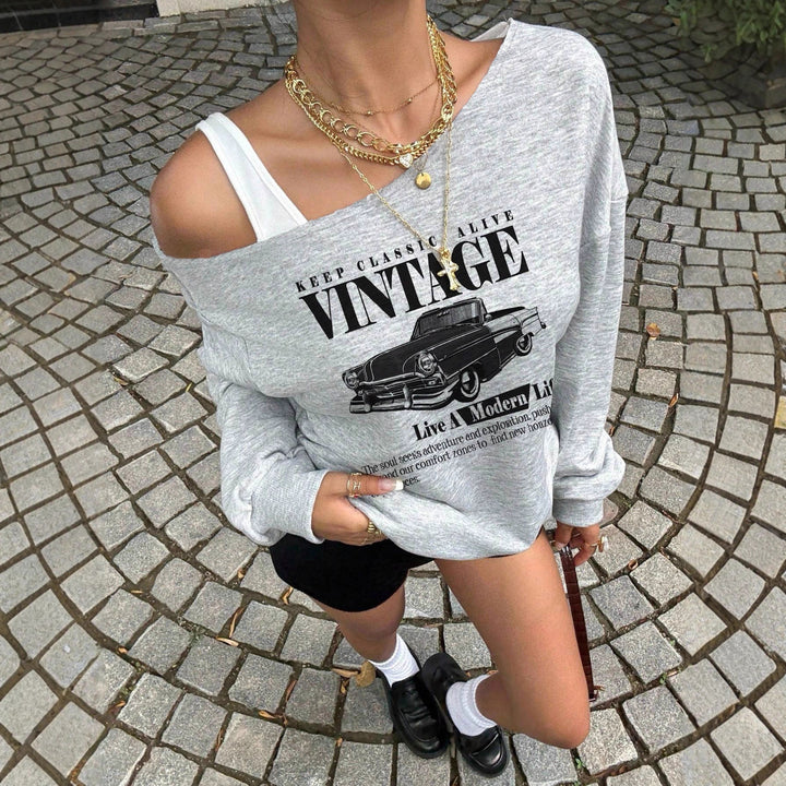 Women's Oversized Sweatshirt with Vintage Car Print and Drop Shoulder