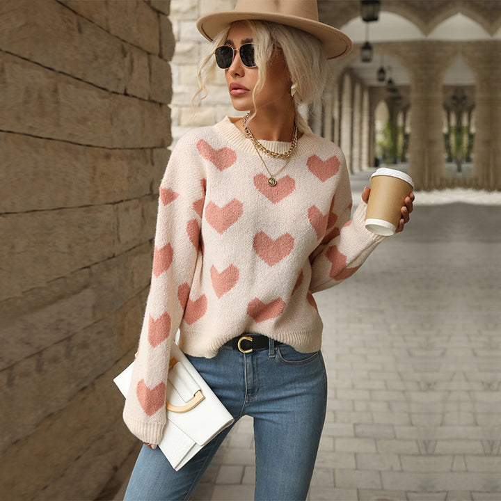Women's Oversized Sweater with Heart Jacquard and Round Neckline Mune Fashion