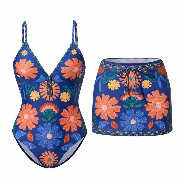 Ladies bikini set with floral design and matching skirt Mune Fashion