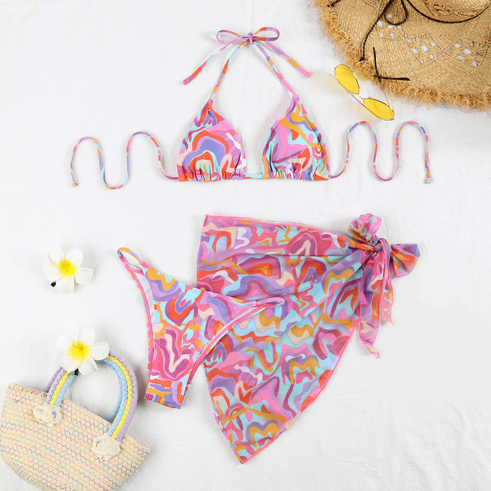 Women's bikini set with trendy check pattern and playful wrap skirt Mune Fashion