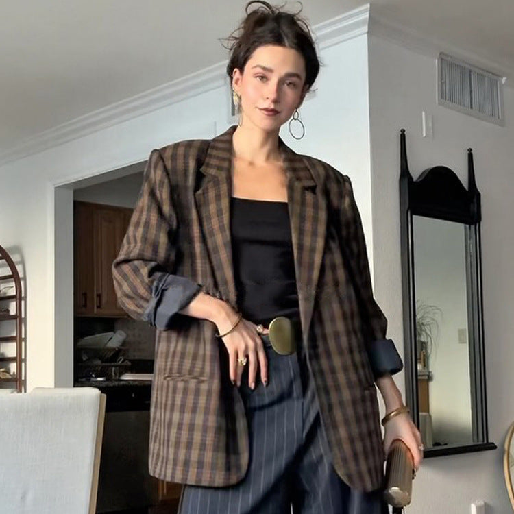 Women’s oversized check blazer with boxy silhouette and dropped shoulders Mune Fashion