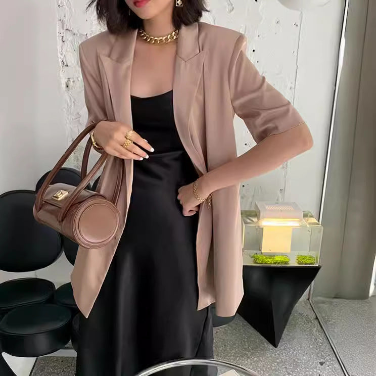 Women's Elegant Satin Blazer with Double Button Placket Mune Fashion
