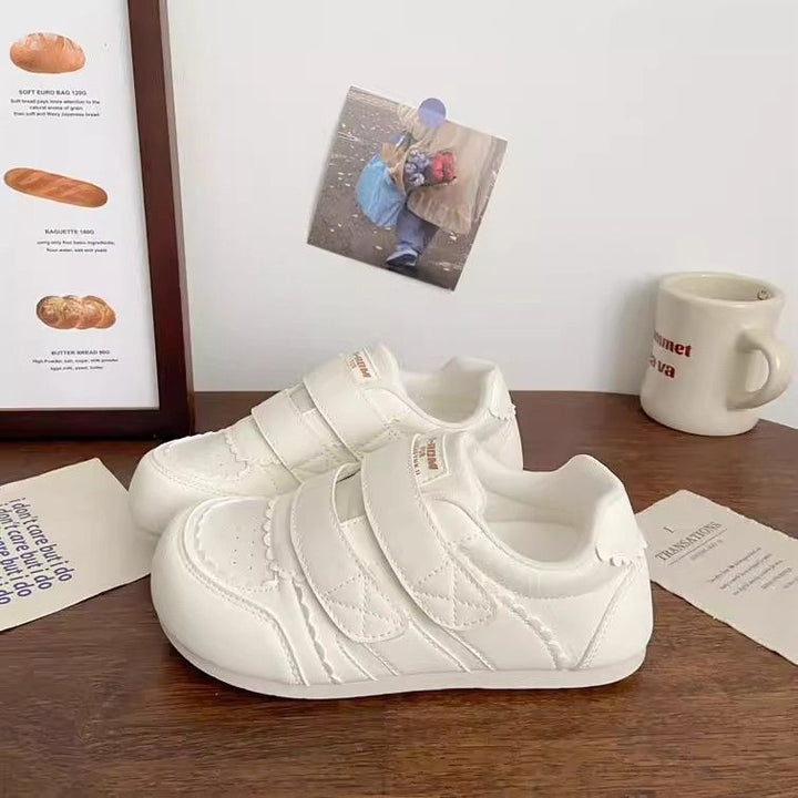 Women's children's sneakers with practical Velcro closure Mune Fashion