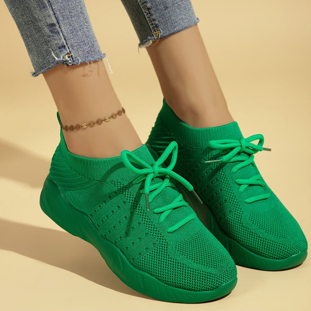 Ladies breathable slip-on sports shoes with flexible upper material Mune Fashion
