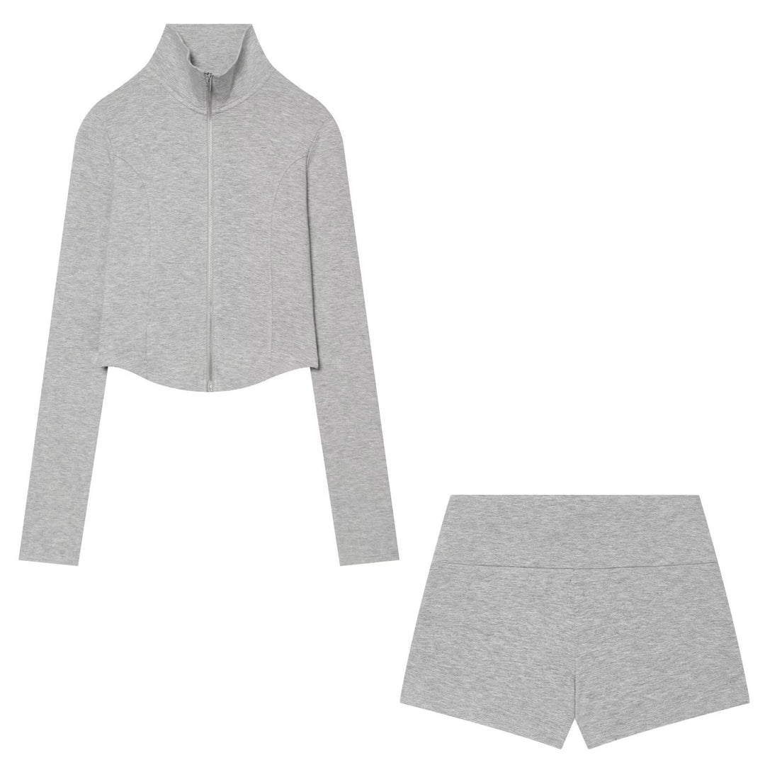 Women Short Cut Zip-Up Set Made of Stretch Jersey Mune Fashion