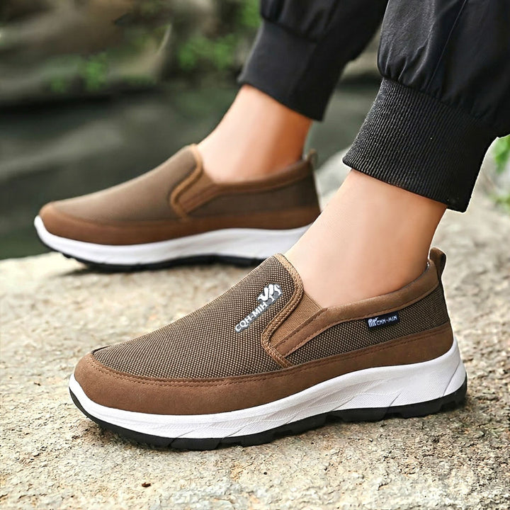 Men's padded slip-on comfort sneaker with elastic entry, shock-absorbing EVA platform sole and removable comfort insole Mune Fashion