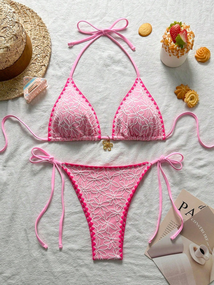 Women Triangle Bikini Set with Floral Embroidery Mune Fashion
