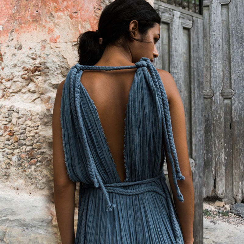 Women's maxi dress with deep V-neck and side slit Mune Fashion