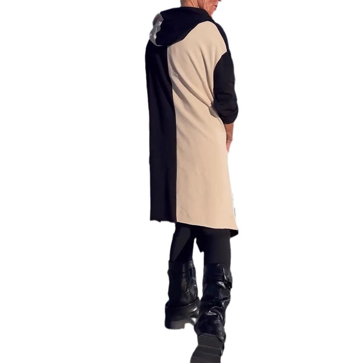 Women’s long-cut hooded poncho with asymmetric pointed hem and large statement print Mune Fashion