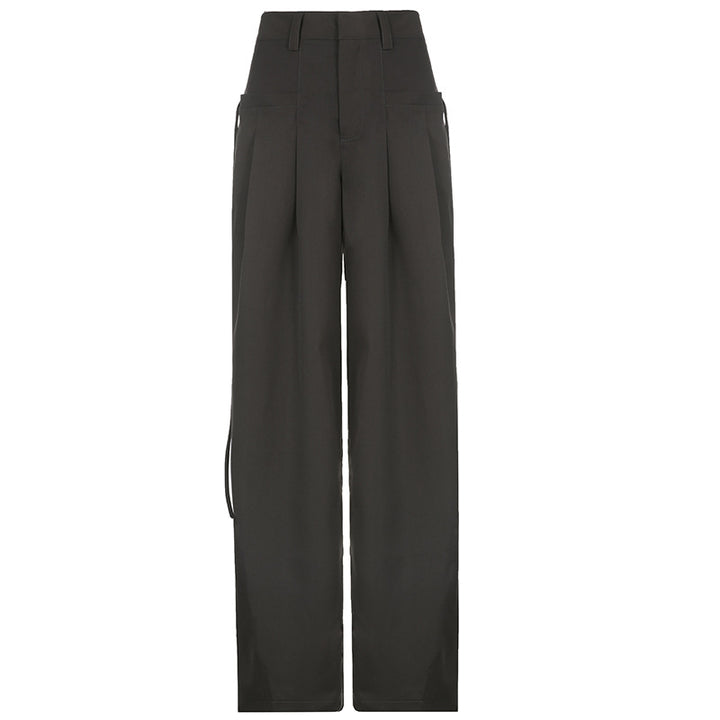 Women's high-waisted wide pleated cargo pants with cargo details, belt loops, and straight leg cut Mune Fashion