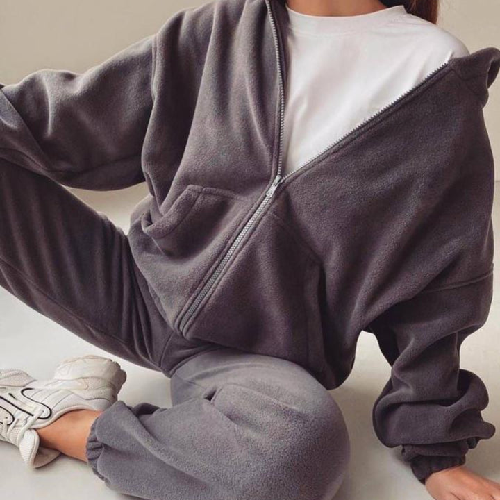 Women's oversized hoodie set with cargo joggers Mune Fashion