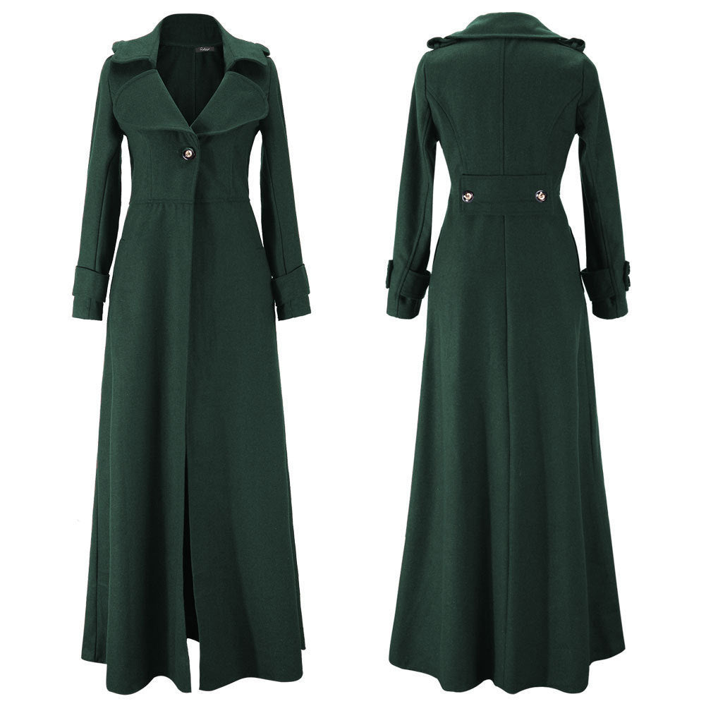 Ladies Elegant Long Coat with Classic Lapels and Modern Accents Mune