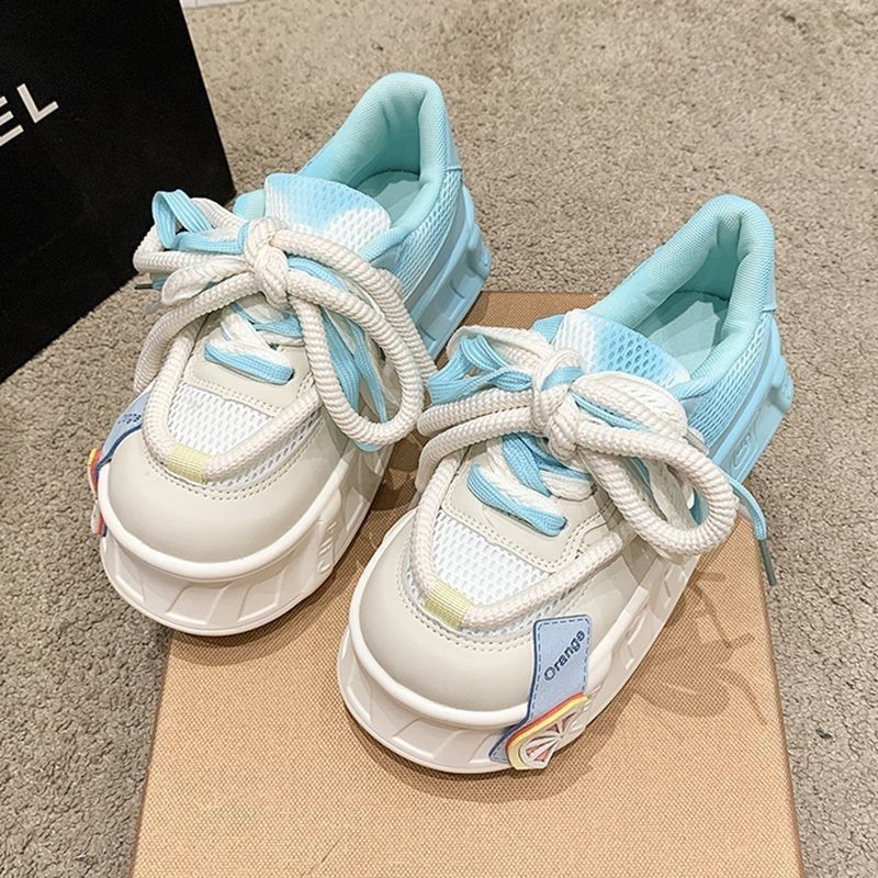 Women's sporty sneakers with playful design and stunning sole Mune Fashion