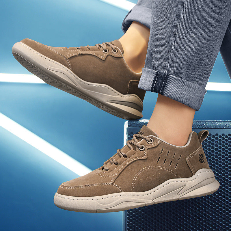 Men's urban suede-look city sneaker with perforated side ventilation and ergonomic platform sole Mune Fashion