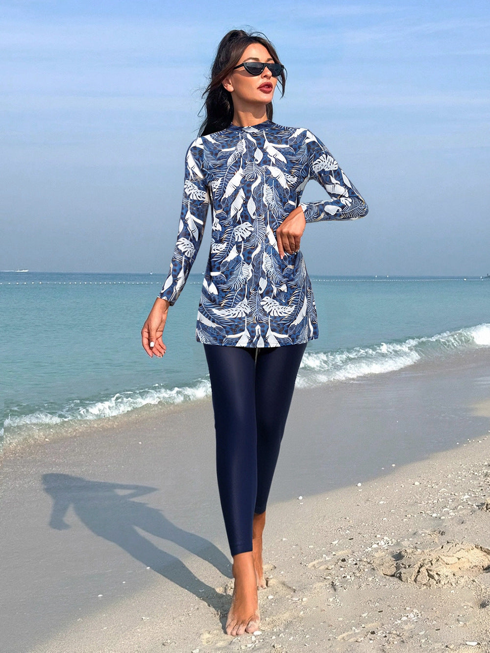 Women's Stylish UV Protection Swimsuit with Long Sleeves Mune Fashion