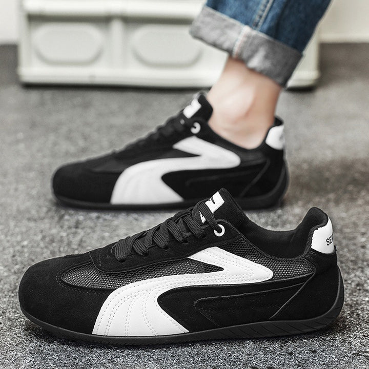 Women's retro-inspired suede sneakers with breathable mesh inserts and non-slip rubber sole Mune Fashion