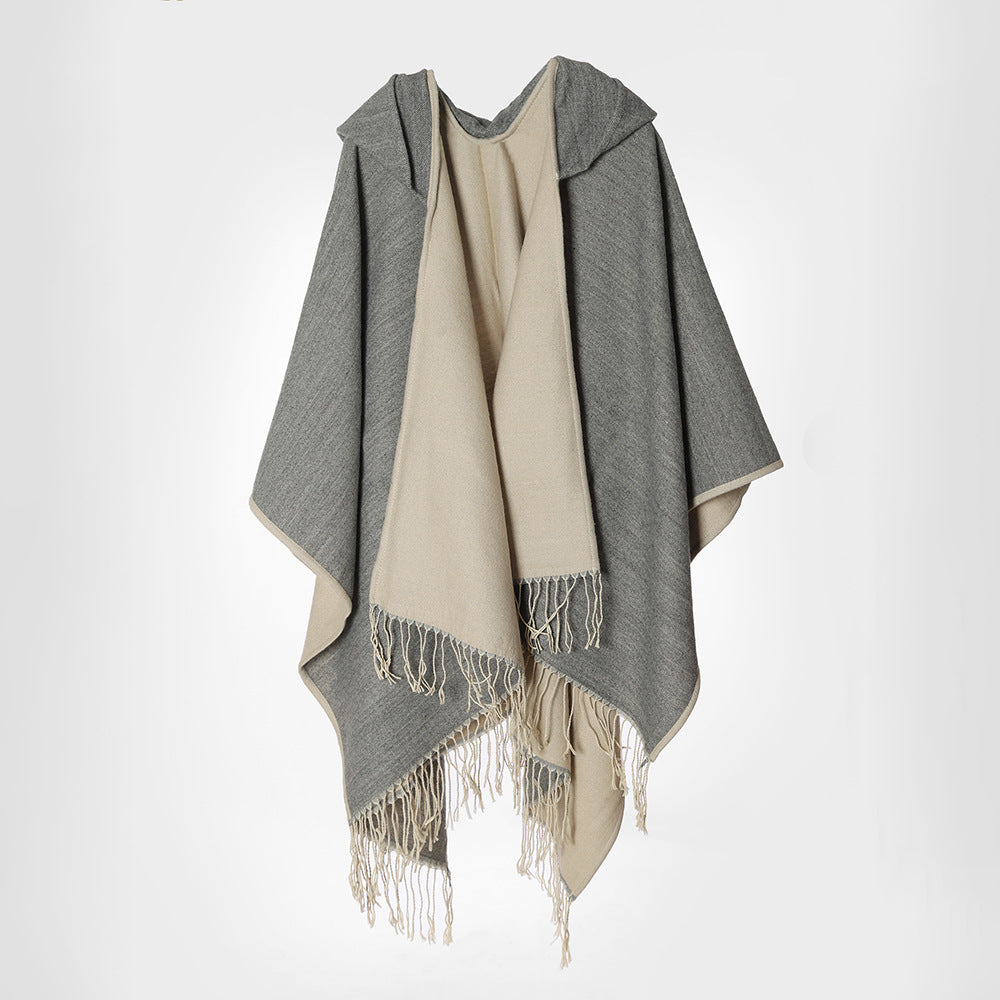 Women's hooded cape made of wool blend with reversible function and fringe hem Mune Fashion