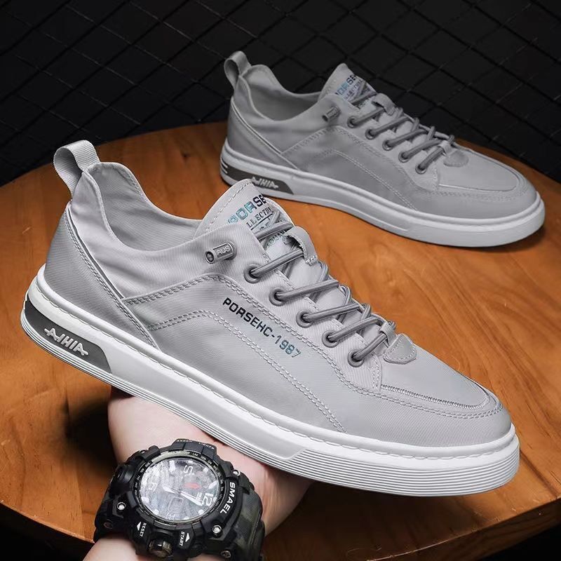 Women's Comfortable Sneakers with Breathable Upper Material and Non-Slip Sole Mune Fashion