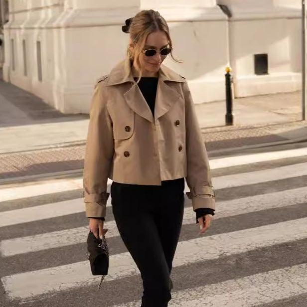 Women short cut double-breasted trench coat with shoulder straps and adjustable cuffs Mune Fashion