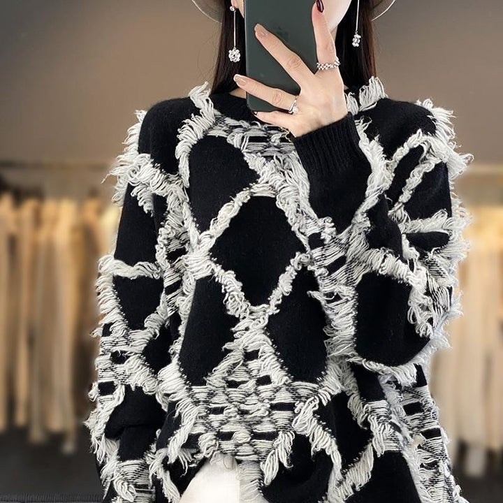 Women's Oversized Knit Sweater with Fringe Diamond Pattern and Soft Mohair Look Mune Fashion