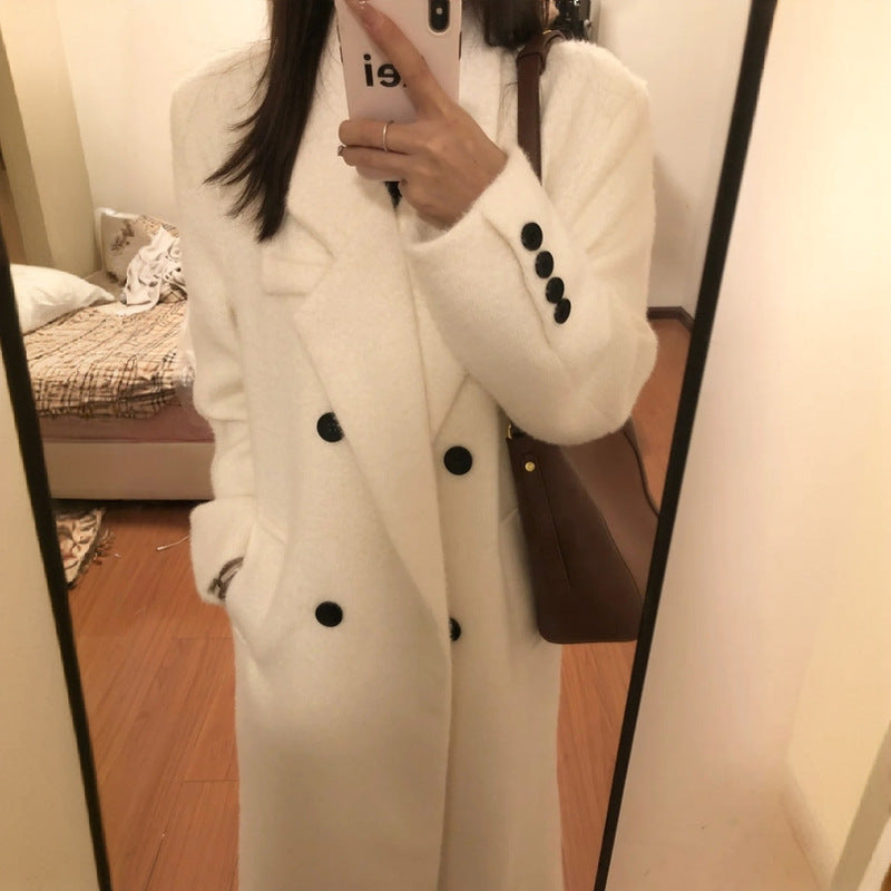 Women's Double-Breasted Wool Blend Coat with Oversized Silhouette and Lapel Collar Mune Fashion