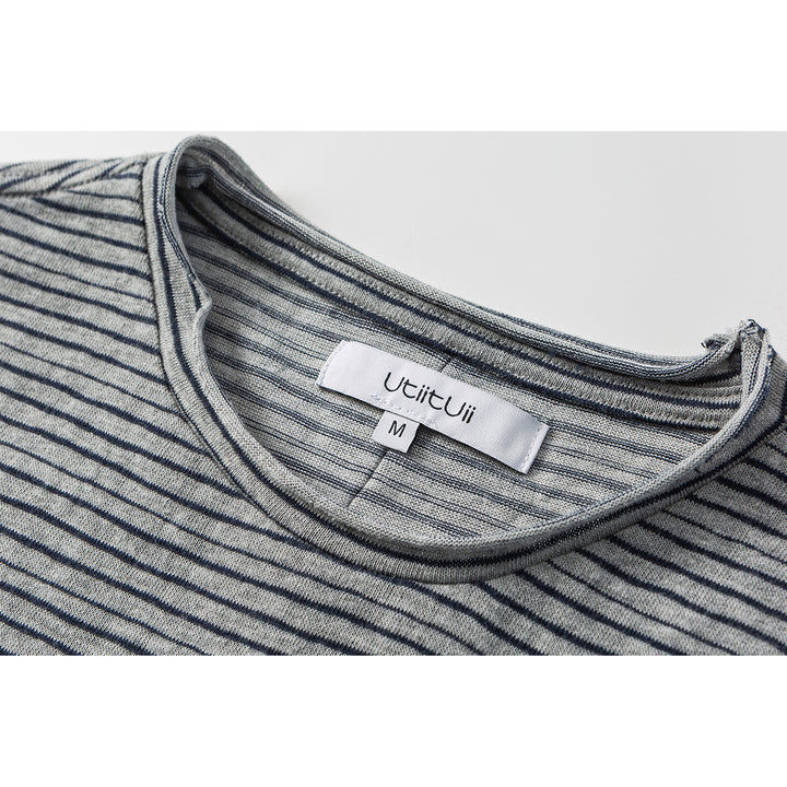 Unisex Fine Striped Long Sleeve Shirt made of Cotton Blend with Round Neck Mune Fashion