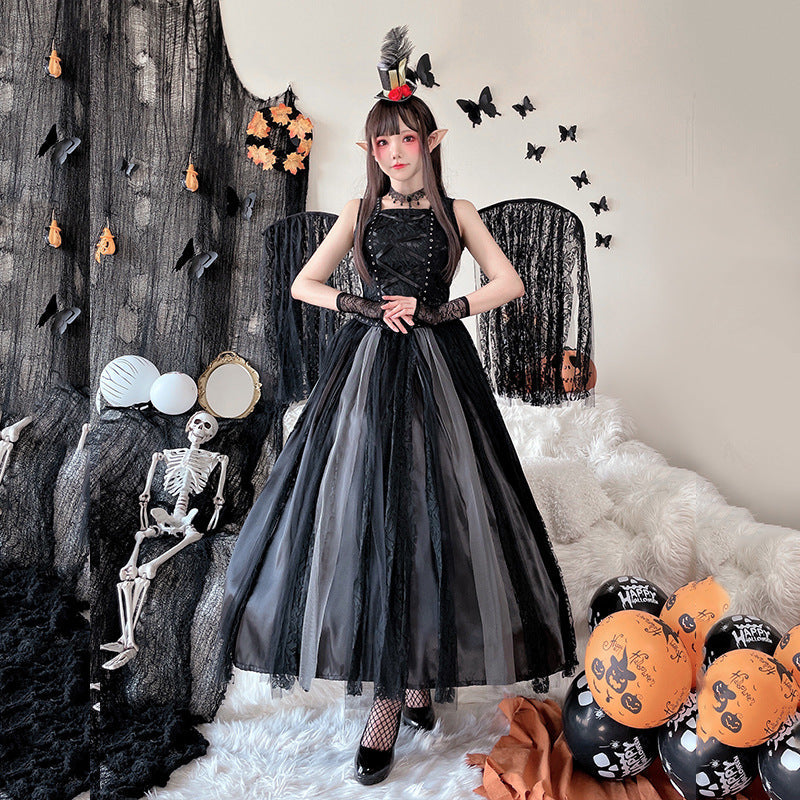 Women's Witch Costume with Tulle Skirt and Elegant Lace Accents Mune Fashion