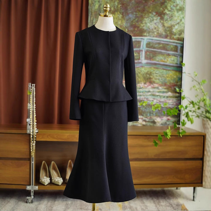 Women Elegant Blazer and Skirt Set Mune Fashion
