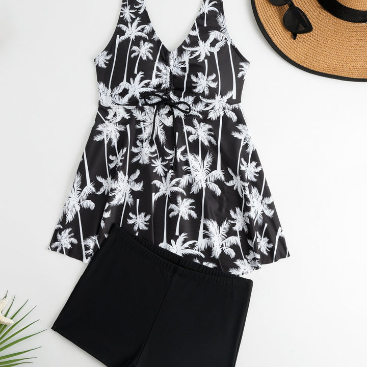 Women's tankini set with floral accents and comfortable shorts Mune Fashion