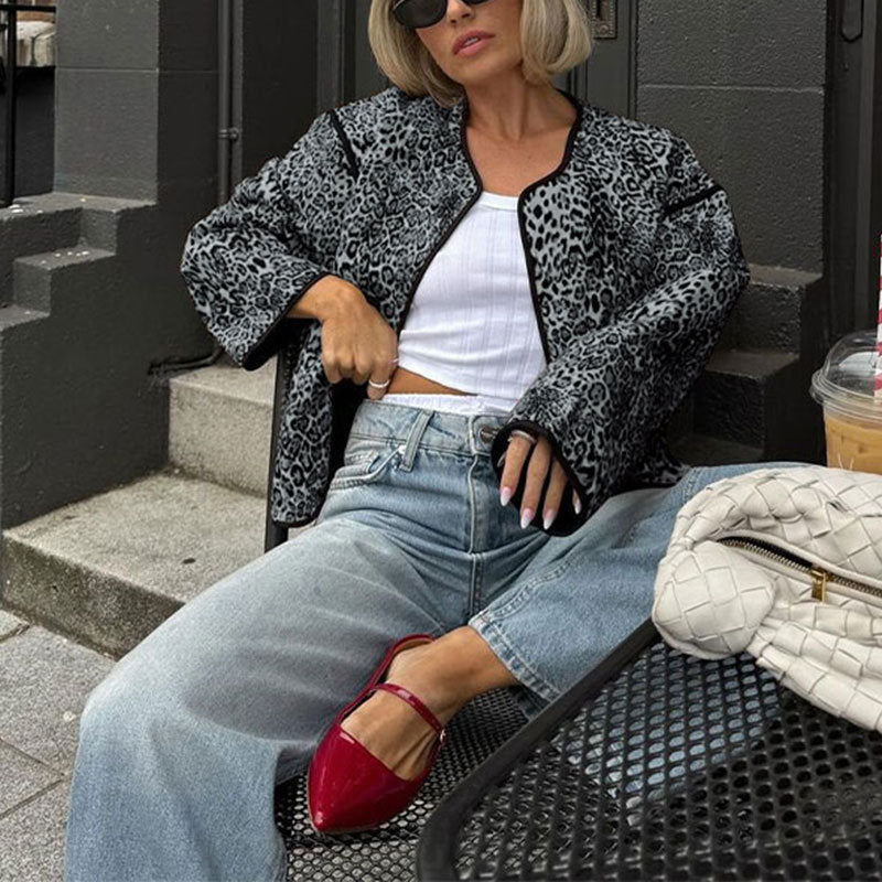Women's Casual Bomber Jacket with Leo Pattern Mune Fashion