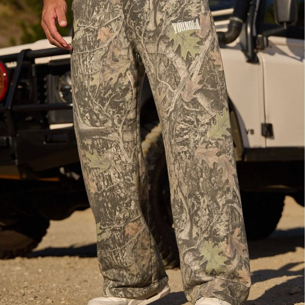 Men's Loose Camouflage Jogging Pants with Elastic Comfort Waistband and Thigh Logo Mune Fashion