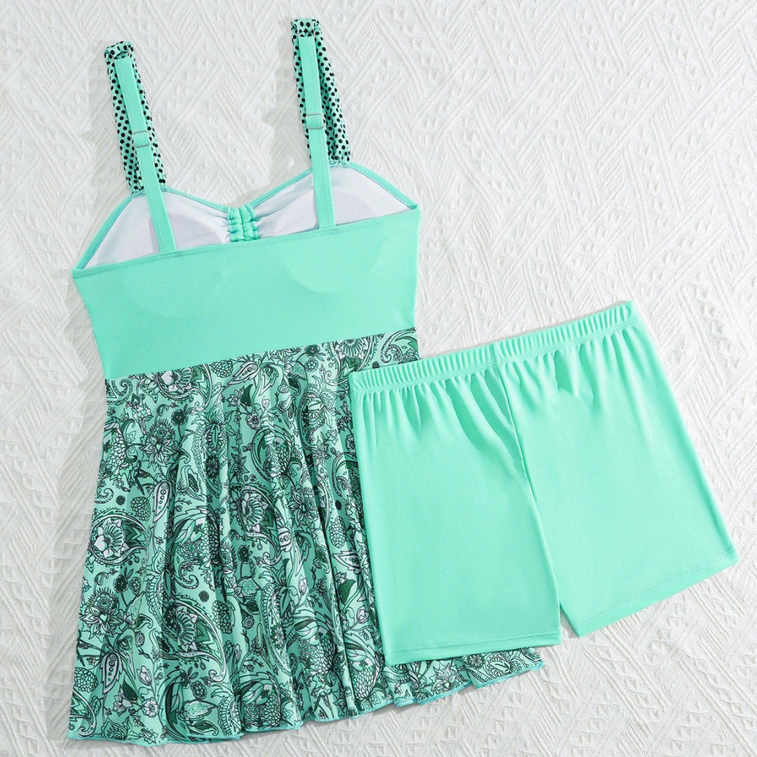 Women’s swimsuit set with feminine skirt and adjustable straps Mune Fashion