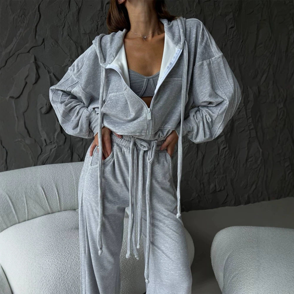 Women's Cropped Hoodie and Highwaist Lounge Pants Set made of French Terry with drawstring Mune Fashion