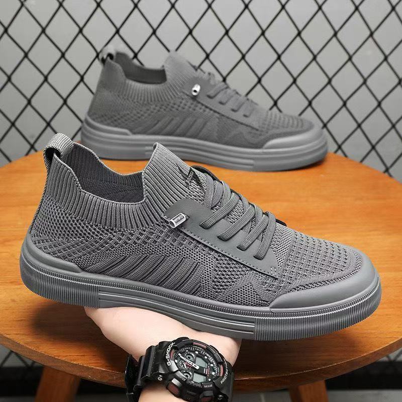 Men's Lightweight Knitted Low-Top Sneaker with Sock-Like Shaft and Elastic Entry Mune Fashion