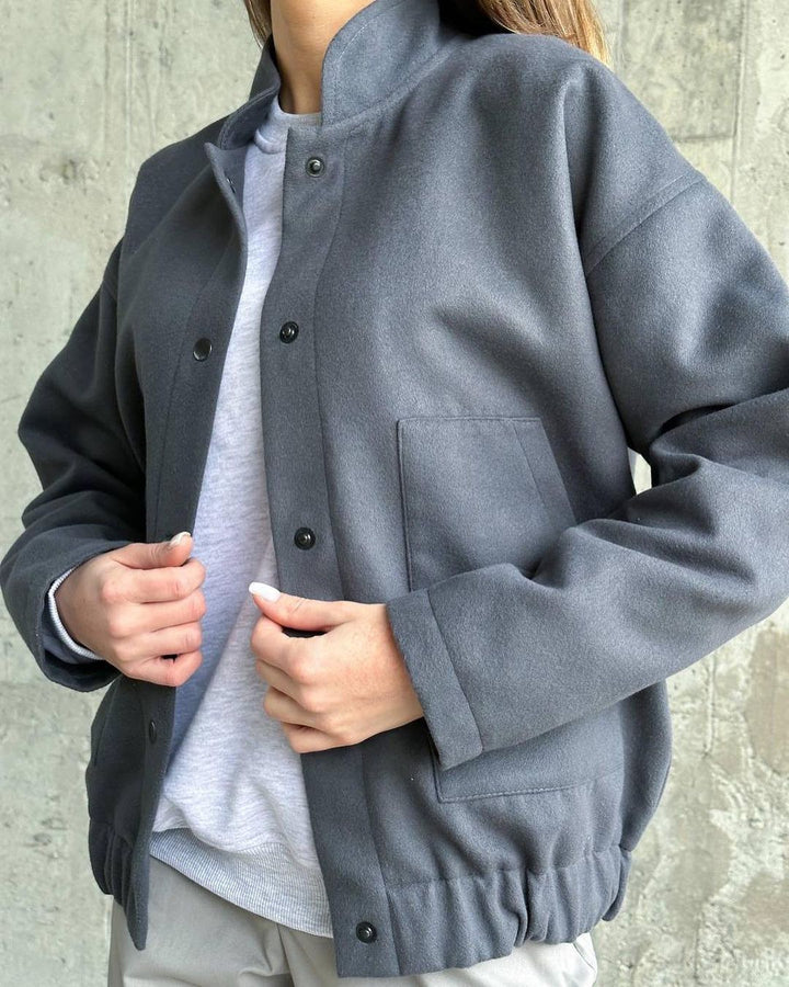 Ladies short-cut bomber jacket made of wool blend with snap button closure and elastic hem Mune Fashion
