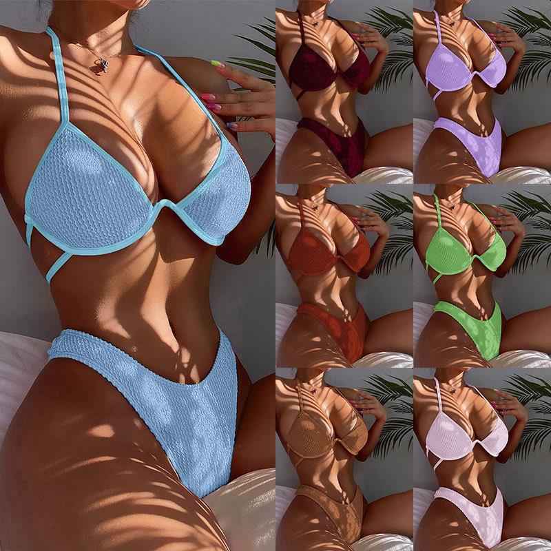 Women’s triangle bikini with a high cut and sophisticated detail Mune Fashion