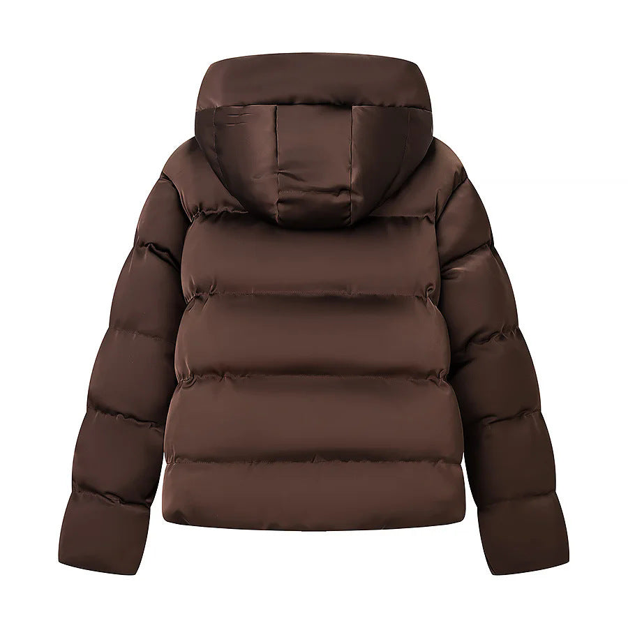 Women nan short padded quilted jacket with voluminous stand-up collar, concealed two-way zipper and practical side pockets Mune Fashion