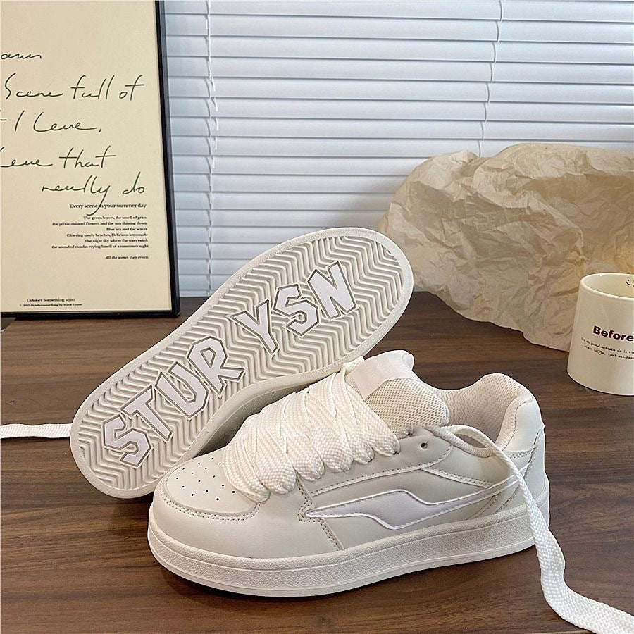 Women's sneakers in modern design with breathable surface structure and comfortable cushioning Mune Fashion