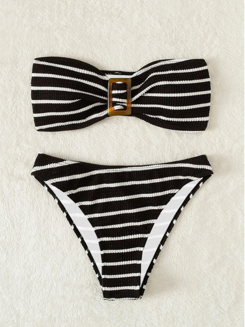 Women's bandeau bikini with a stylish striped pattern and decorative buckle Mune Fashion