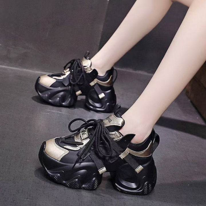 Women Sporty Sneakers with innovative cushioning system and futuristic design Mune Fashion