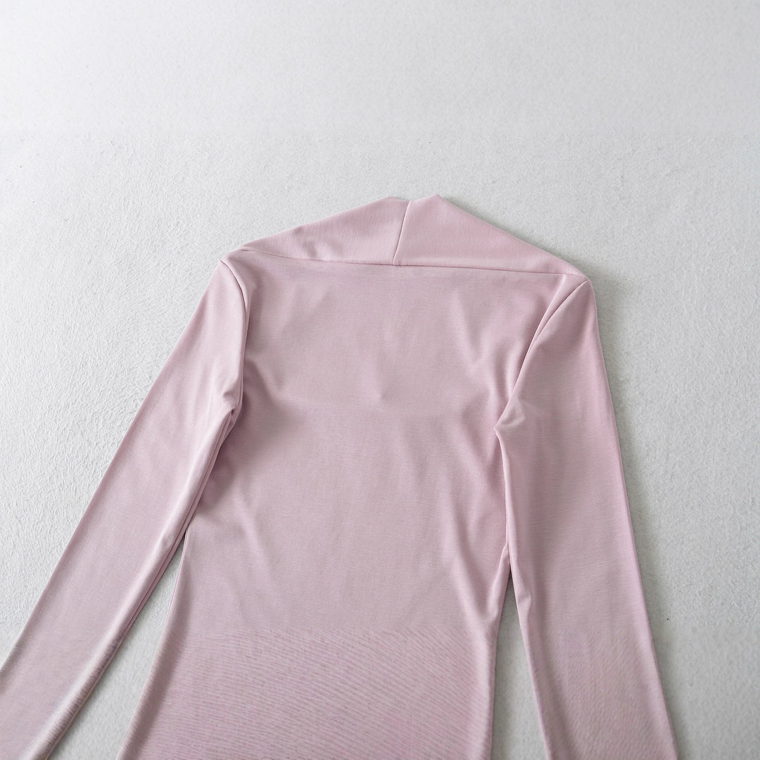 Women's fitted long-sleeve top with wide shawl collar and trumpet sleeves Mune Fashion