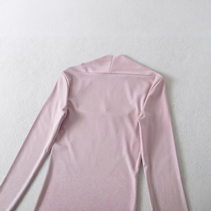 Women's fitted long-sleeve top with wide shawl collar and trumpet sleeves Mune Fashion