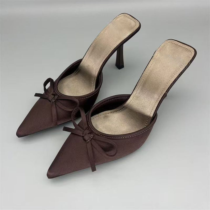 Women's pointed satin-like mule with delicate bow appliqué and slim stiletto heel Mune Fashion