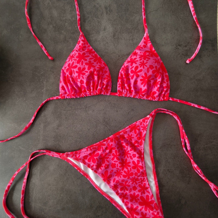 Ladies triangle bikini with floral design Mune Fashion