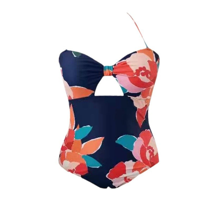 Women Elegant High-Cut Swimsuit with Fashionable Cutouts Mune Fashion