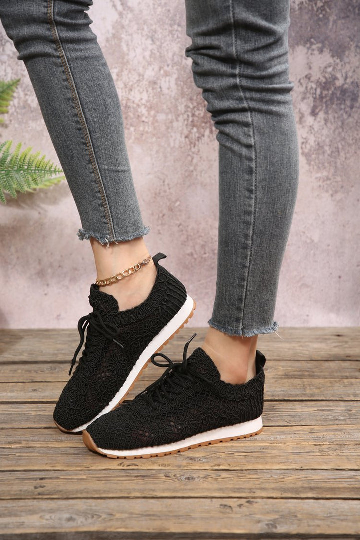 Women's knitted slip-on platform sneakers with breathable upper material and padded comfort insole Mune Fashion