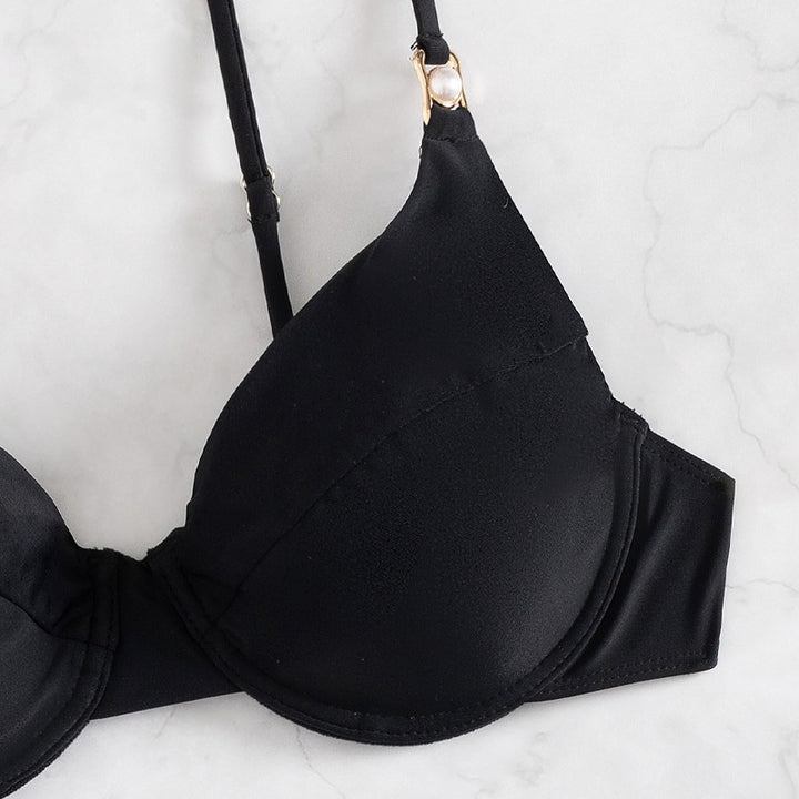 Ladies Push-Up Bikini with fashionable gold detail Mune Fashion